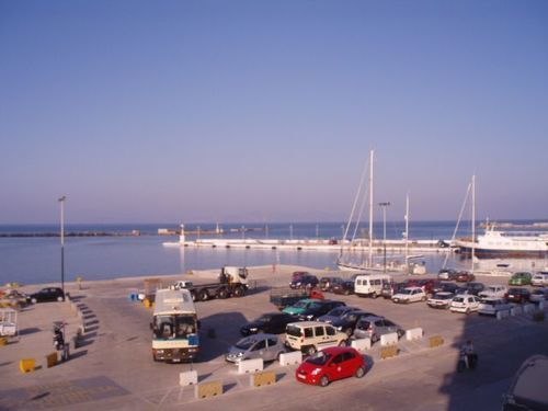 Delfinia Hotel Тинос Екстериор снимка